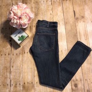 Current/Elliott Skinny Jeans Loved Wash Size 26